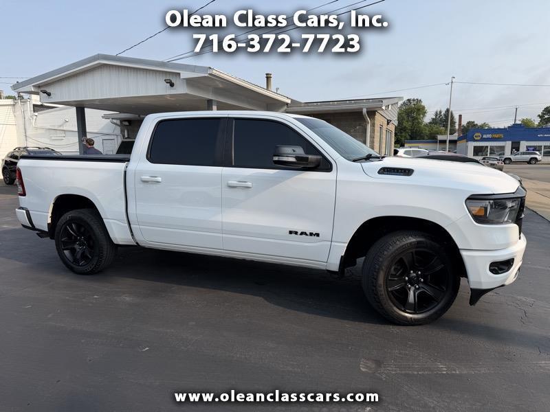 RAM 1500 Big Horn Crew Cab SWB 4WD 2022