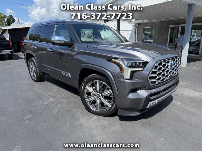 Toyota Sequoia  2023