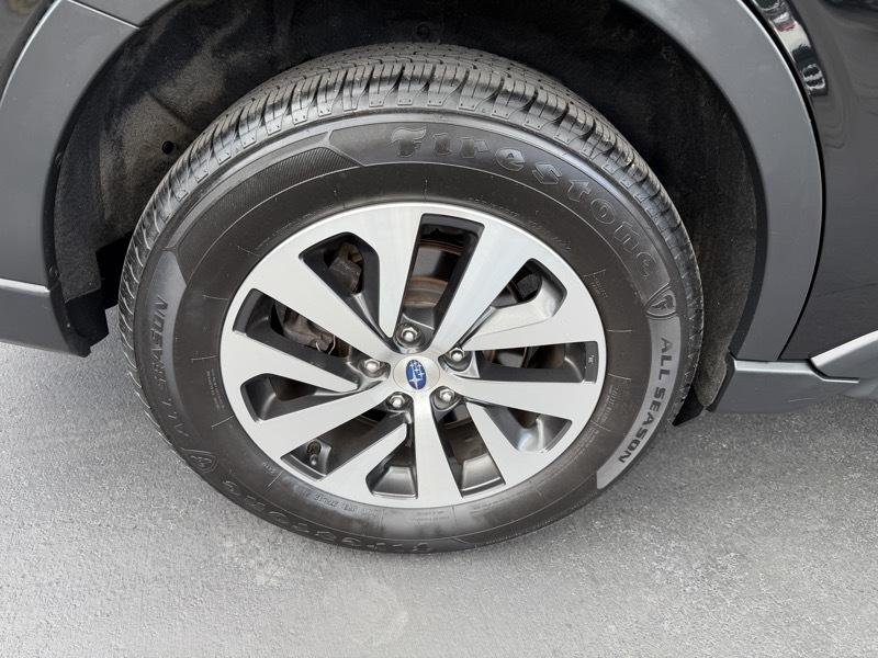 Subaru Outback Premium 2021