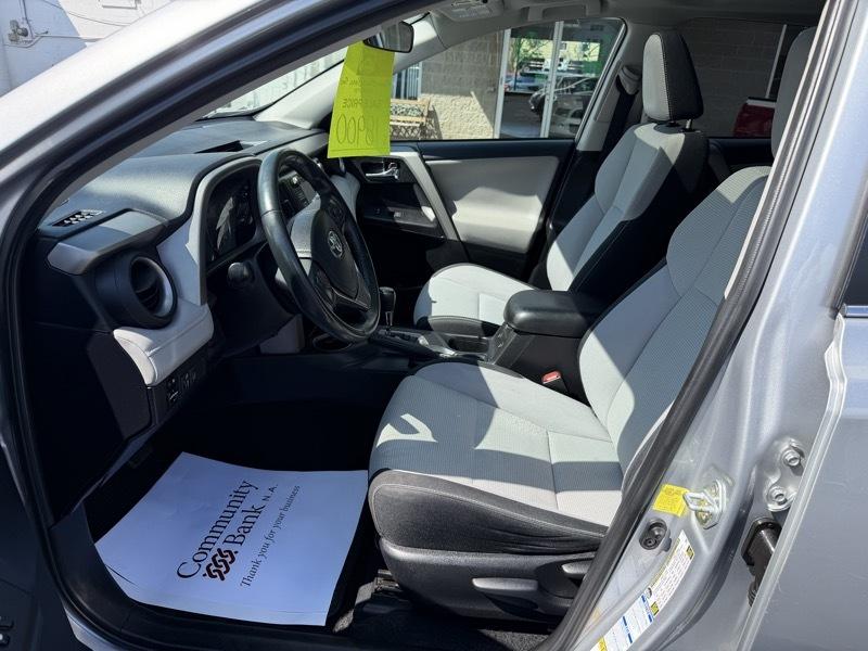 Toyota RAV4 XLE AWD 2018