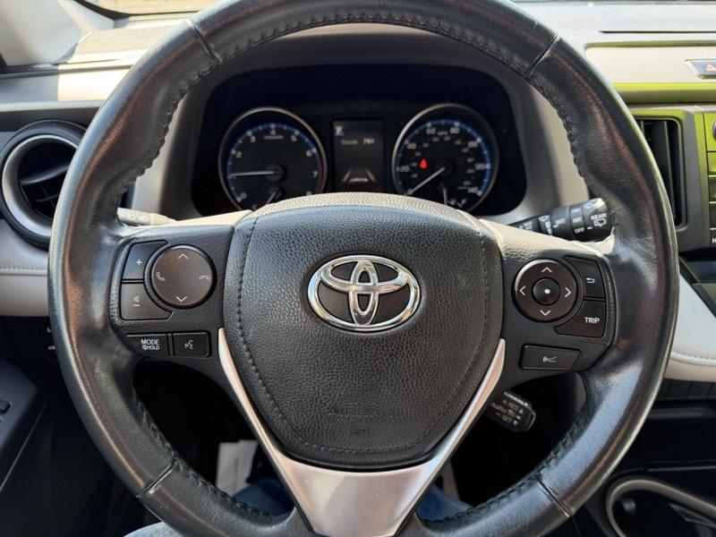 Toyota RAV4 XLE AWD 2018