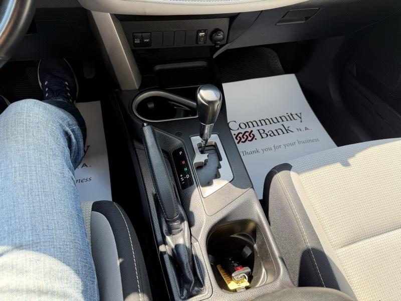 Toyota RAV4 XLE AWD 2018