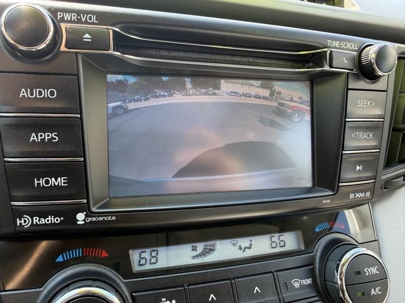 Toyota RAV4 XLE AWD 2018