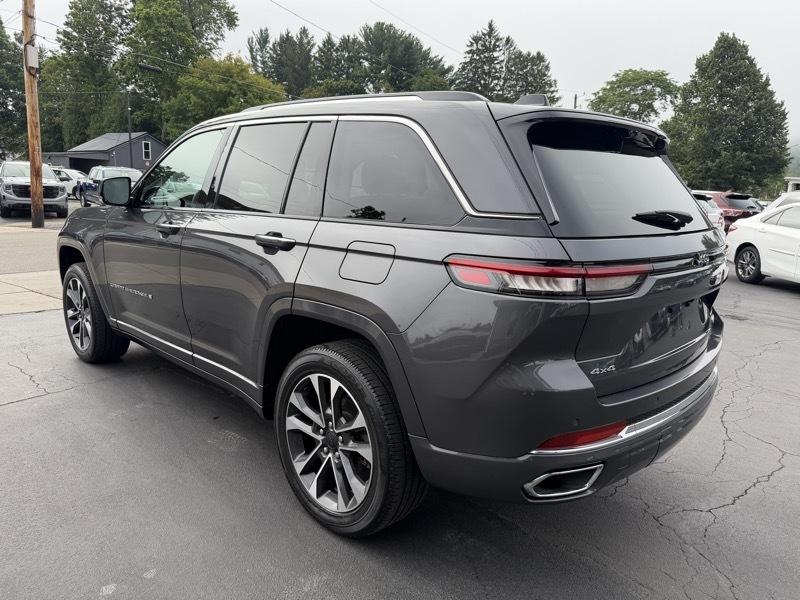 Jeep Grand Cherokee 4dr Overland 4WD 2023