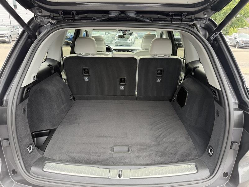 Jeep Grand Cherokee 4dr Overland 4WD 2023