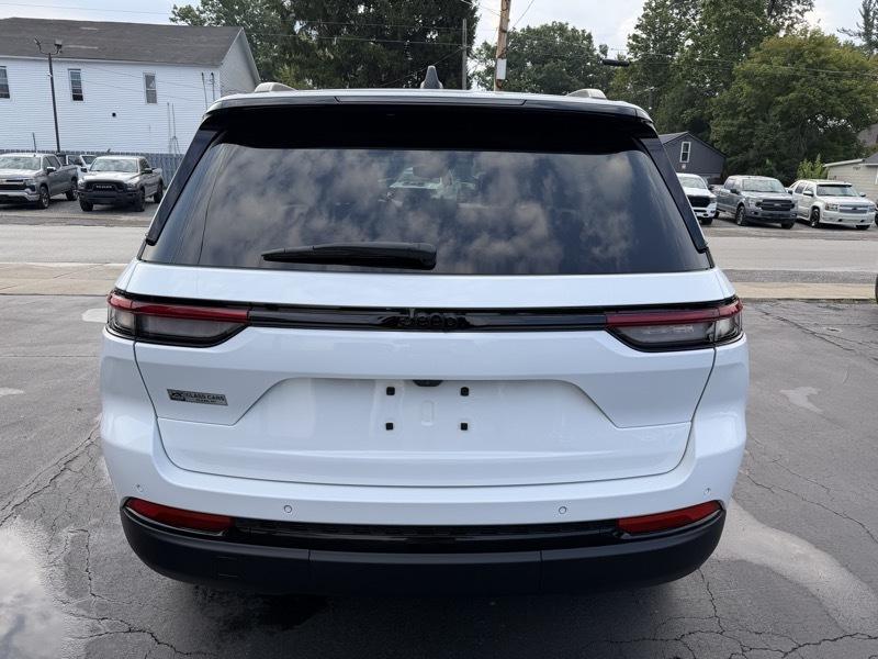Jeep Grand Cherokee  2023