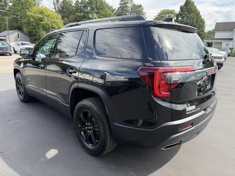 GMC Acadia AT4 2021