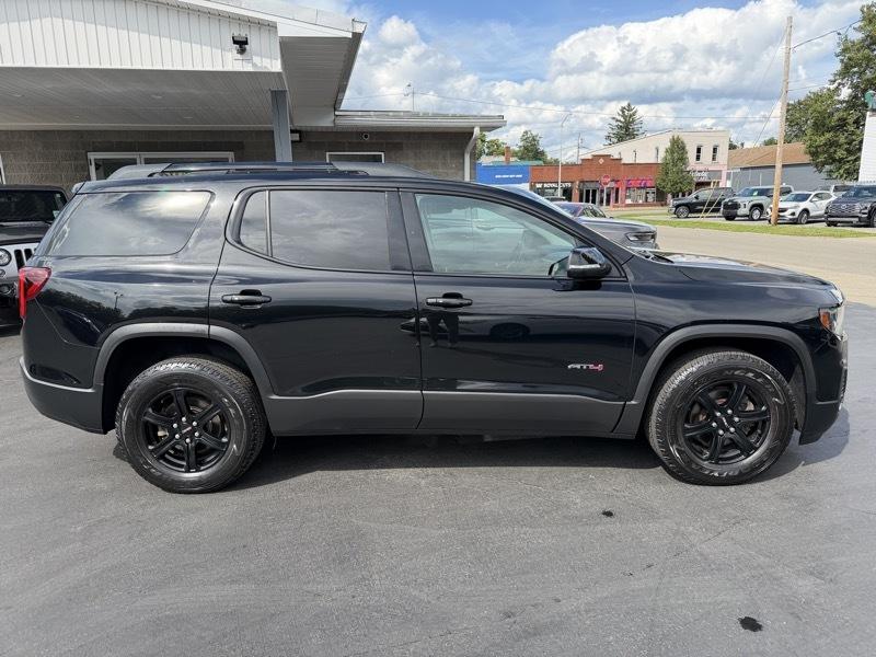 GMC Acadia AT4 2021