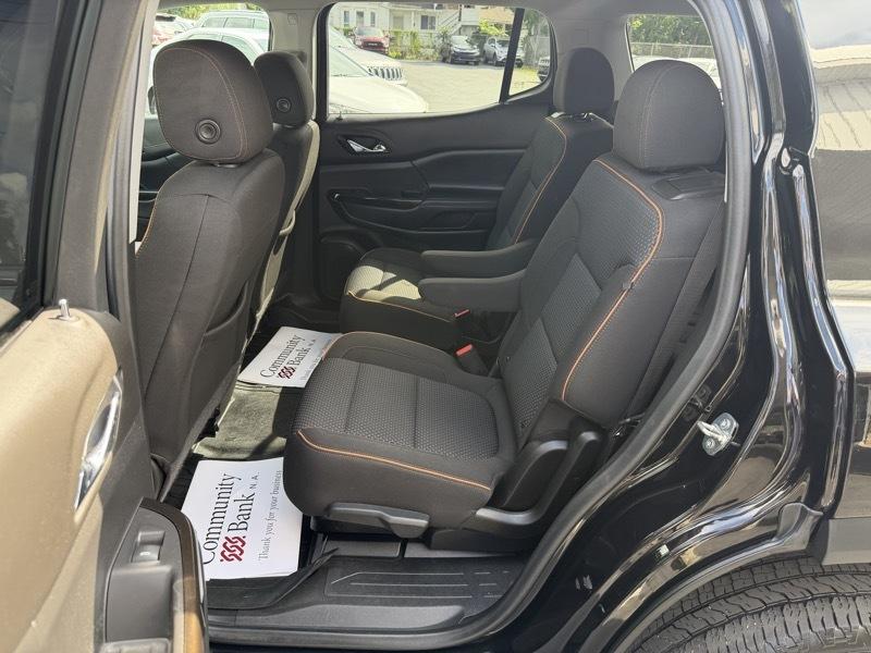 GMC Acadia AT4 2021