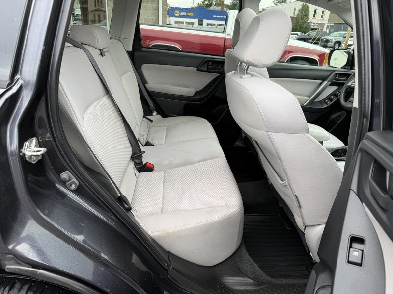Subaru Forester 2.5i Premium 2015