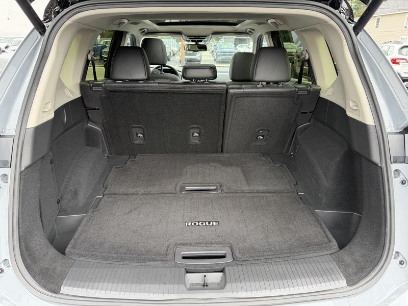 Nissan Rogue Platinum AWD 2026