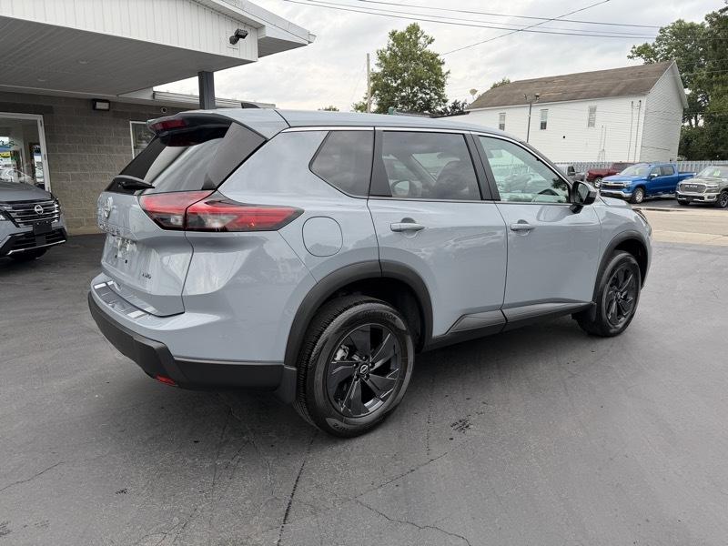 Nissan Rogue SV AWD 2026