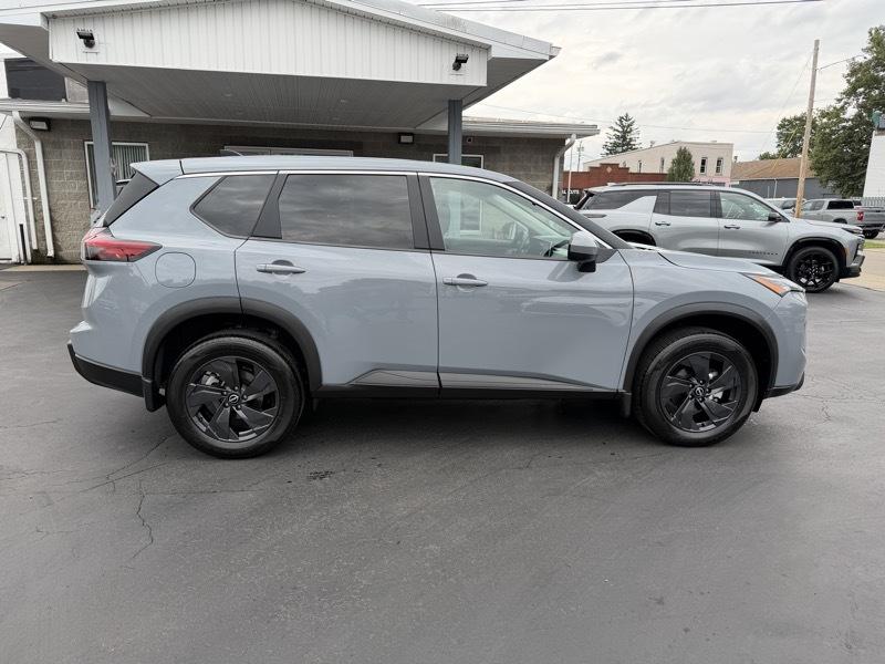 Nissan Rogue SV AWD 2026