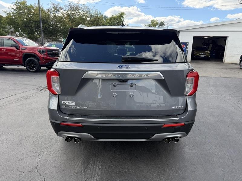 Ford Explorer Platinum AWD 2022