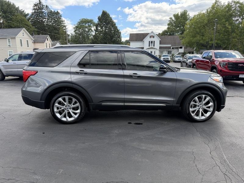Ford Explorer Platinum AWD 2022