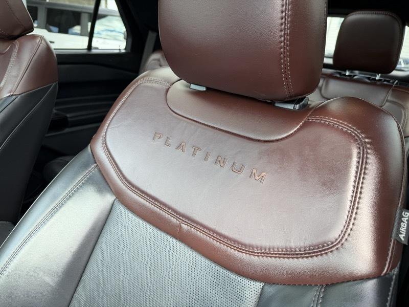 Ford Explorer Platinum AWD 2022