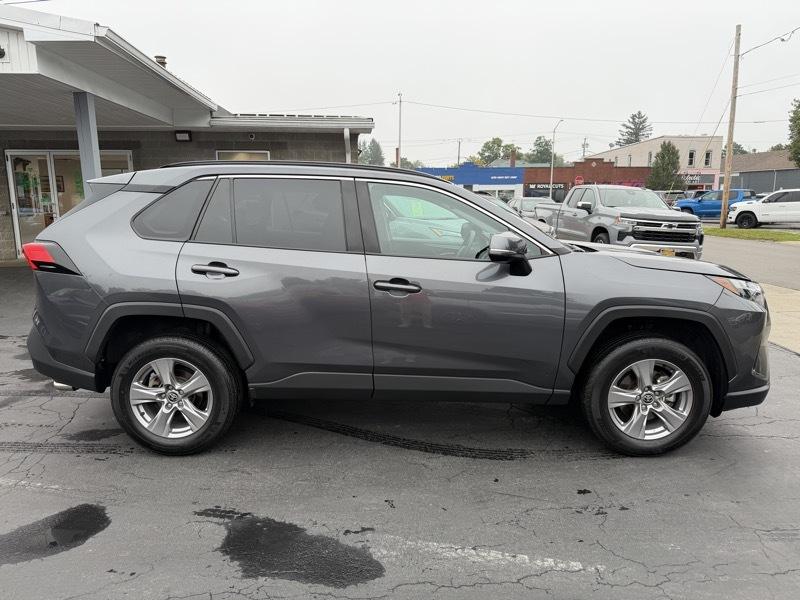 Toyota RAV4 XLE AWD 2025