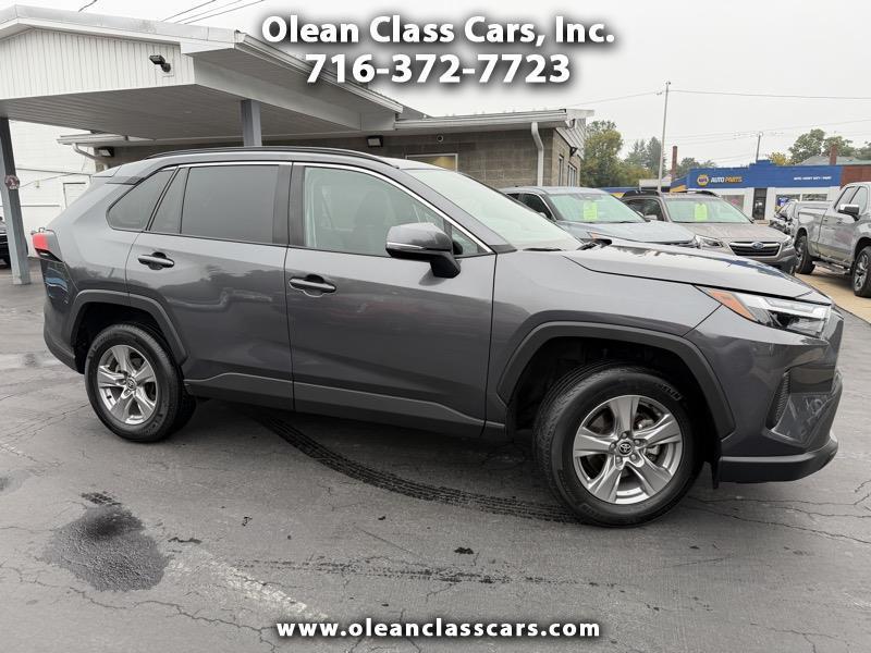 2025 Toyota RAV4 XLE AWD
