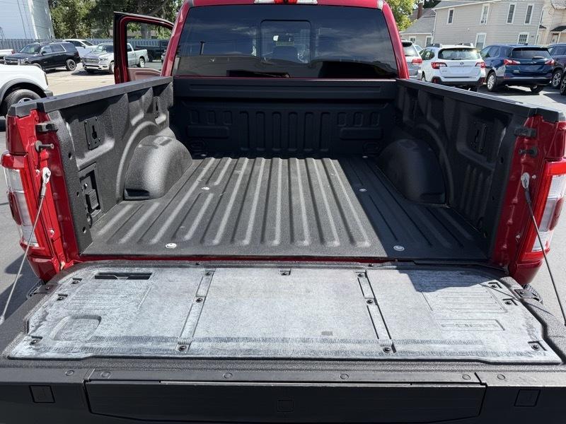 Ford F-150 Lariat 4WD SuperCrew 5.5' Box 2022