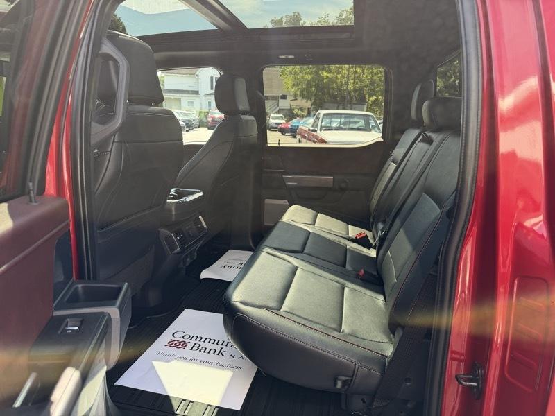 Ford F-150 Lariat 4WD SuperCrew 5.5' Box 2022