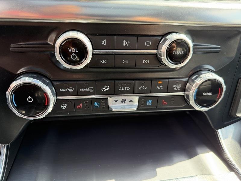 Ford F-150 Lariat 4WD SuperCrew 5.5' Box 2022