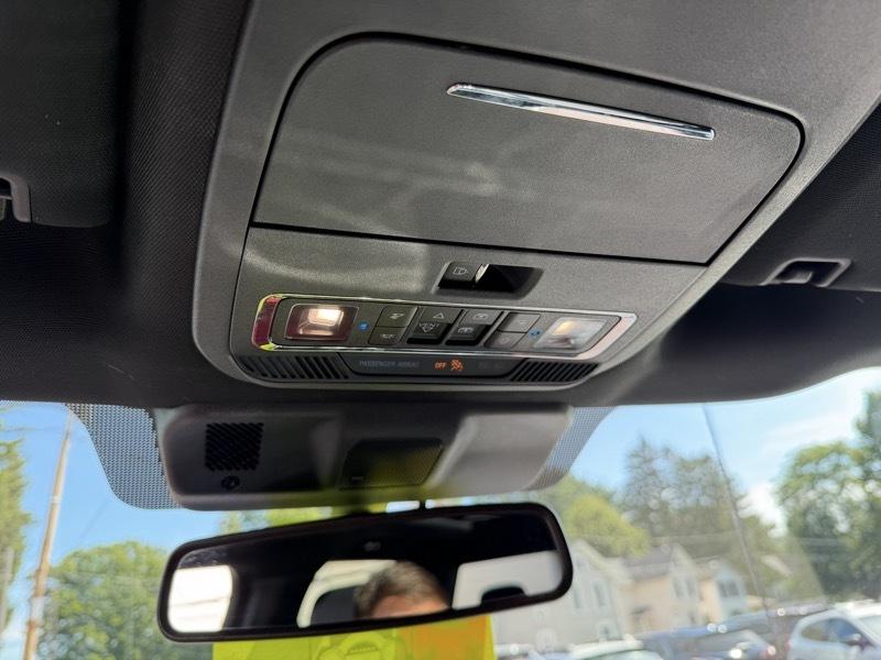 Ford F-150 Lariat 4WD SuperCrew 5.5' Box 2022
