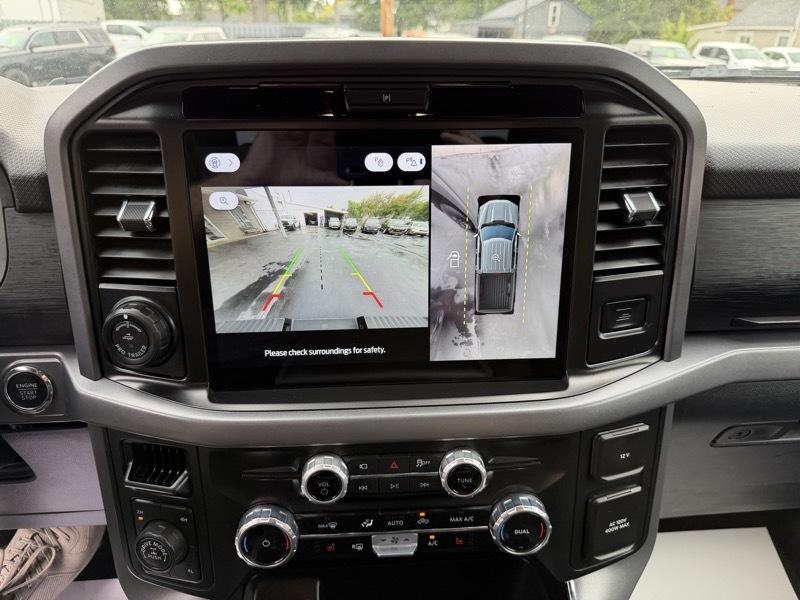 Ford F-150 XLT SuperCrew 4WD 2025