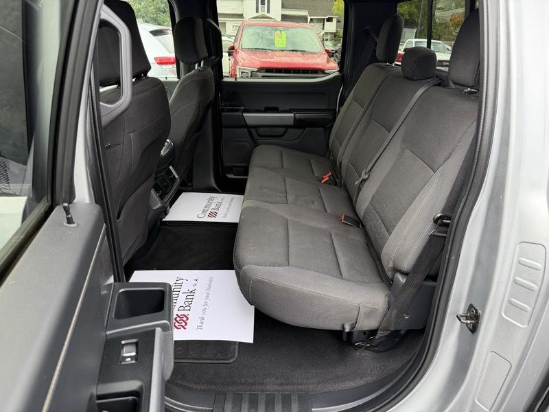 Ford F-150 XLT SuperCrew 4WD 2025