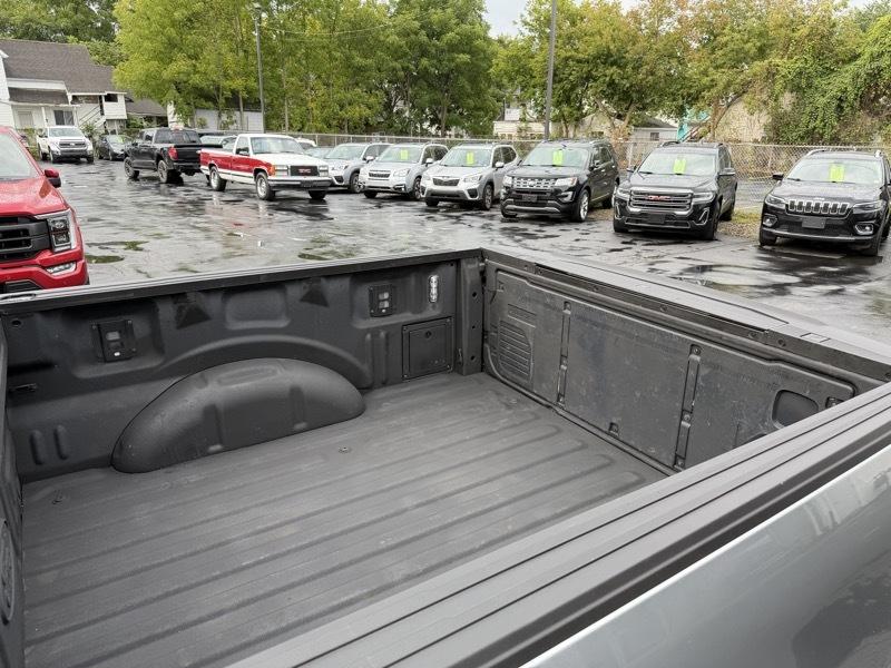 Ford F-150 XLT SuperCrew 4WD 2025