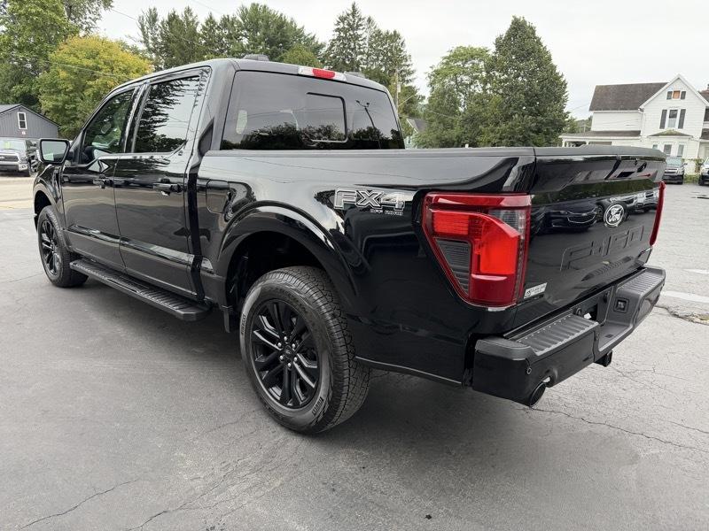 Ford F-150 XLT SuperCrew 4WD 2025