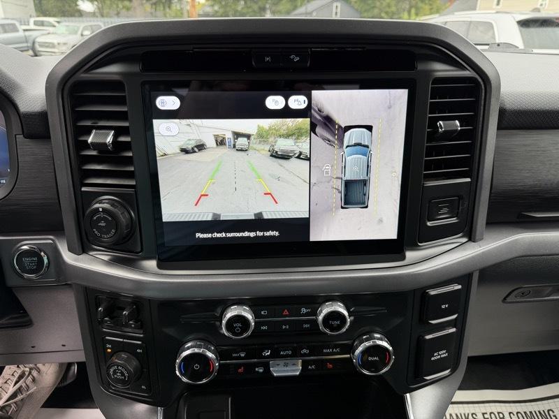 Ford F-150 XLT SuperCrew 4WD 2025