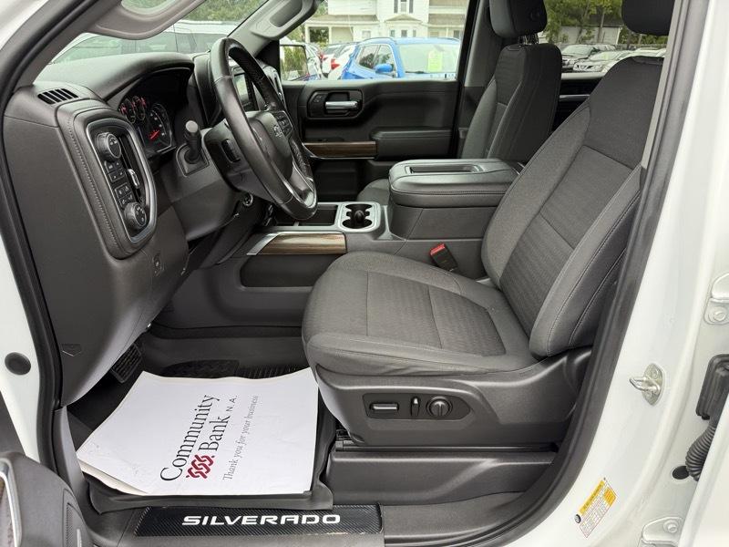 Chevrolet Silverado 1500 RST Crew Cab 4WD 2021