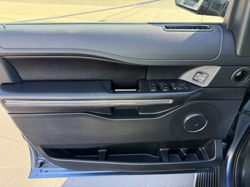 Ford Expedition XLT 4WD 2020