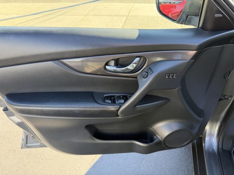 Nissan Rogue SV AWD 2018