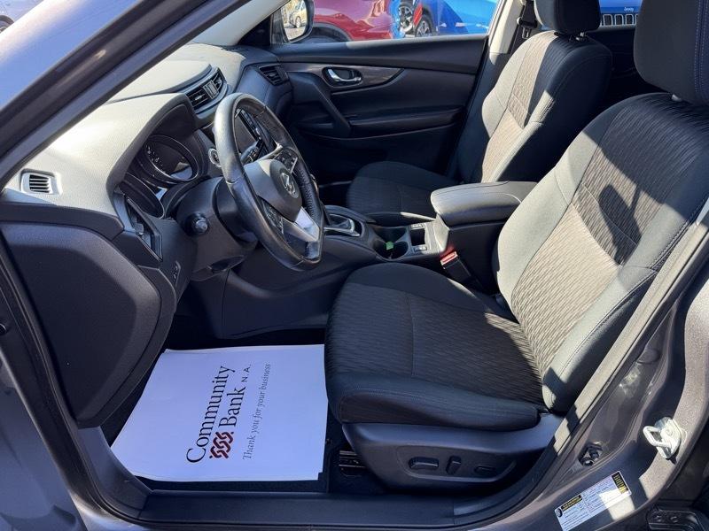 Nissan Rogue SV AWD 2018