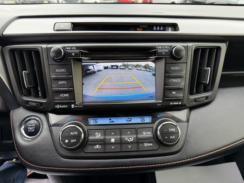 Toyota RAV4 SE 4WD 2017