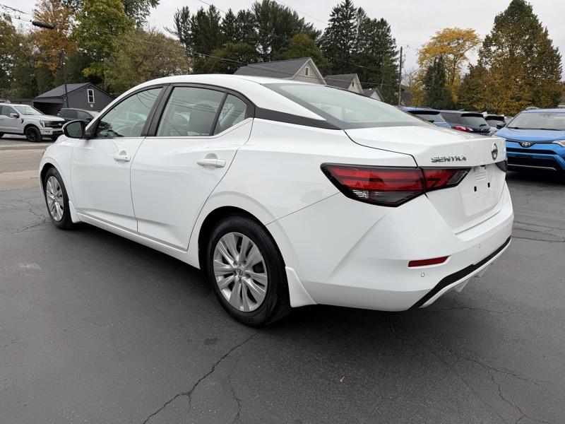 Nissan Sentra S 2020