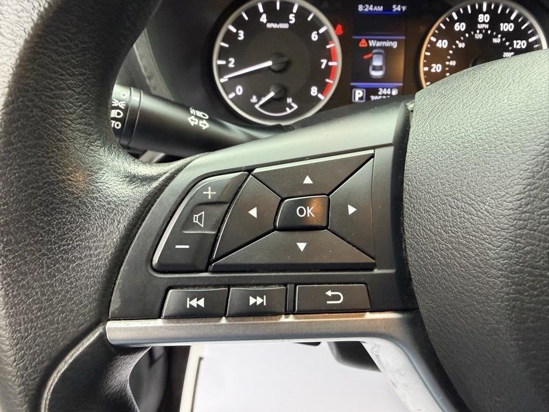 Nissan Sentra S 2020