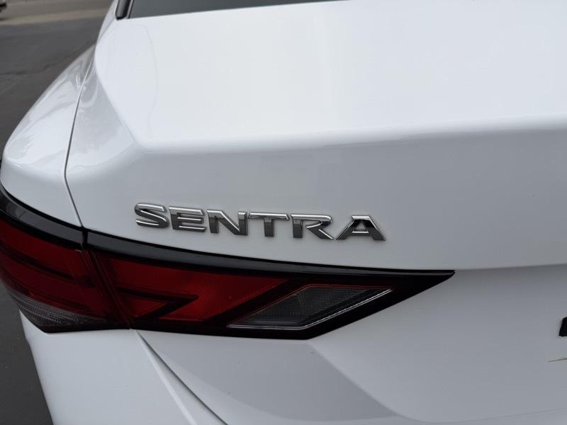 Nissan Sentra S 2020