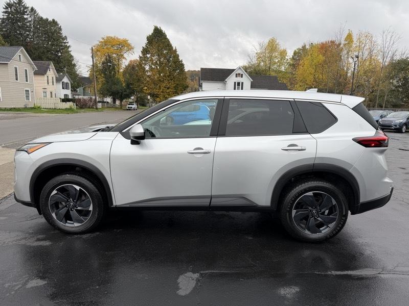 Nissan Rogue SV AWD 2024