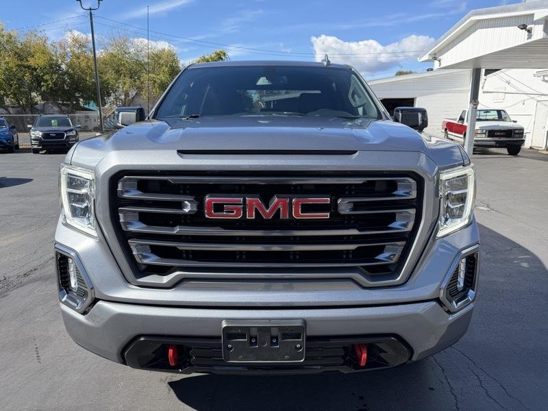 GMC Sierra 1500 AT4 Crew Cab Short Box 4WD 2021