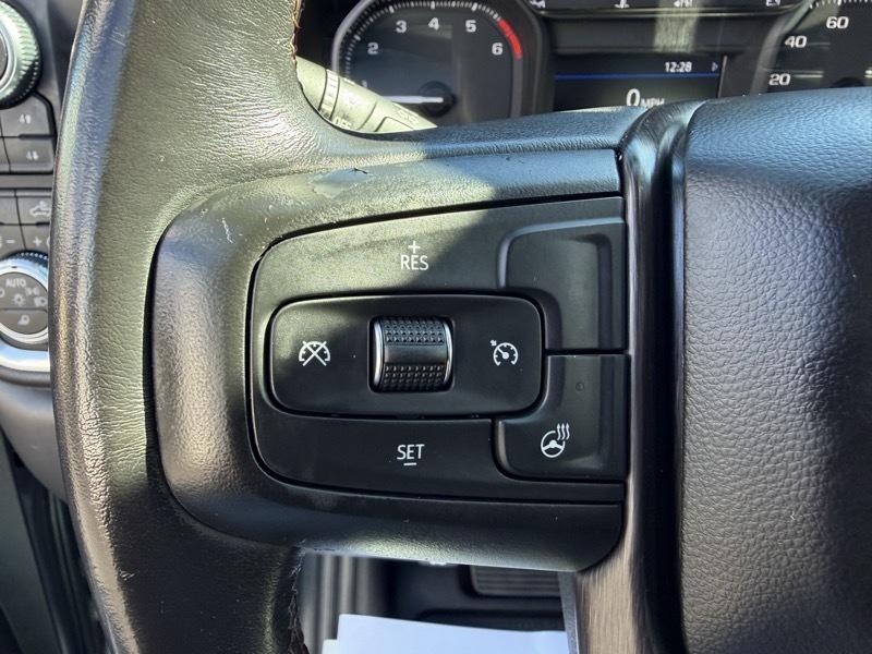 GMC Sierra 1500 AT4 Crew Cab Short Box 4WD 2021