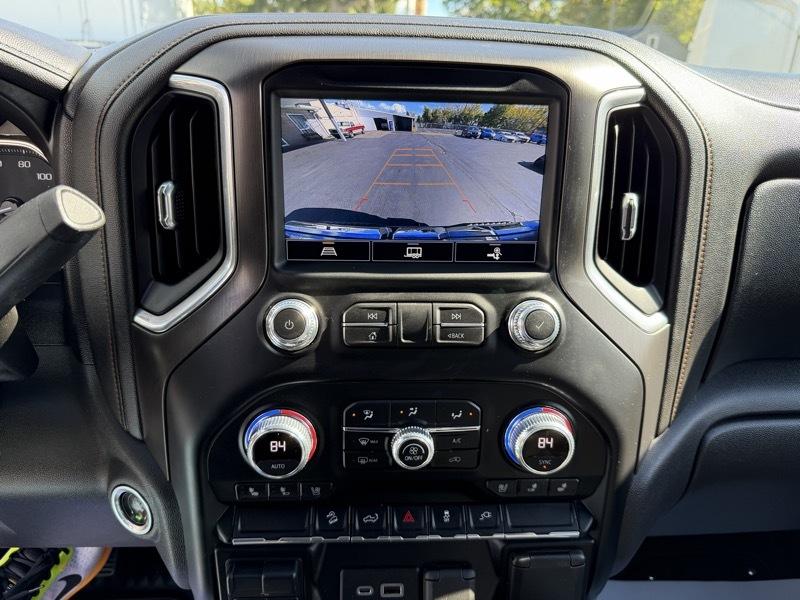 GMC Sierra 1500 AT4 Crew Cab Short Box 4WD 2021