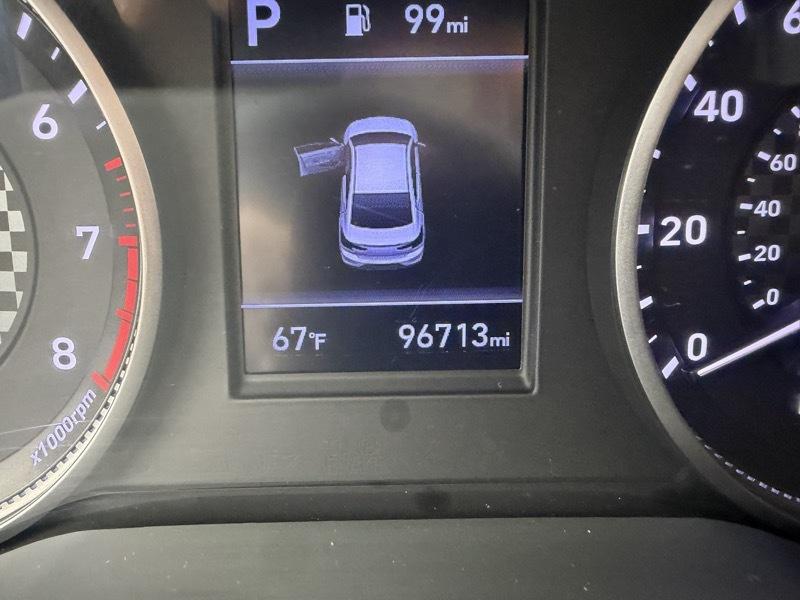 Hyundai Elantra SEL 2020