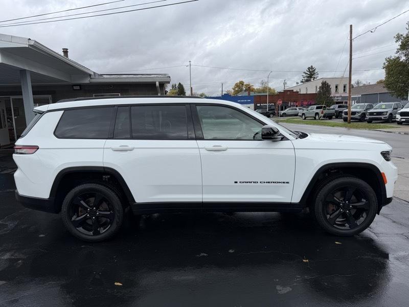 Jeep Grand Cherokee L Limited 4WD 2025