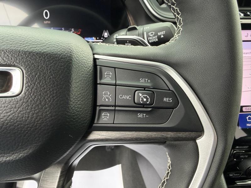 Jeep Grand Cherokee L Limited 4WD 2025