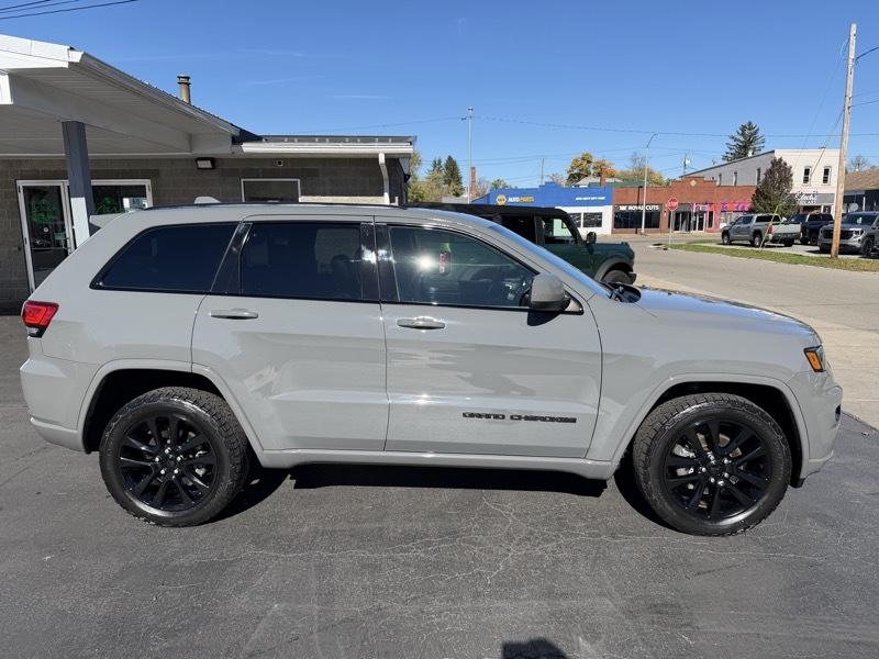 Jeep Grand Cherokee  2020