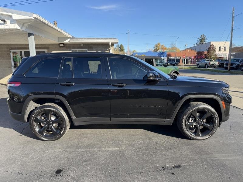 Jeep Grand Cherokee  2025