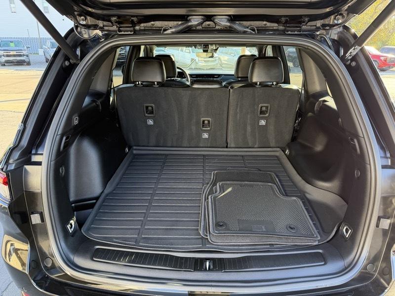 Jeep Grand Cherokee  2025