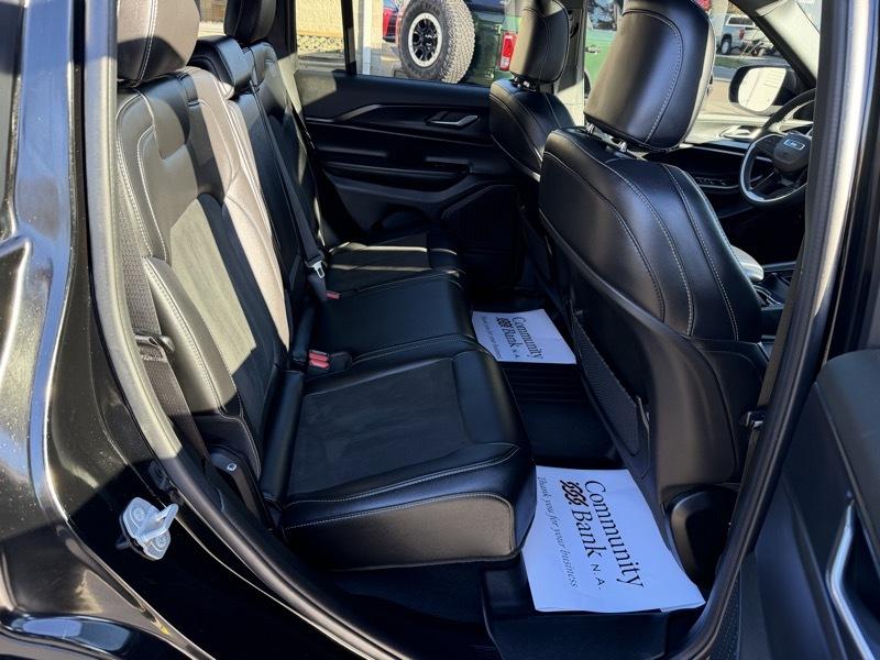 Jeep Grand Cherokee  2025